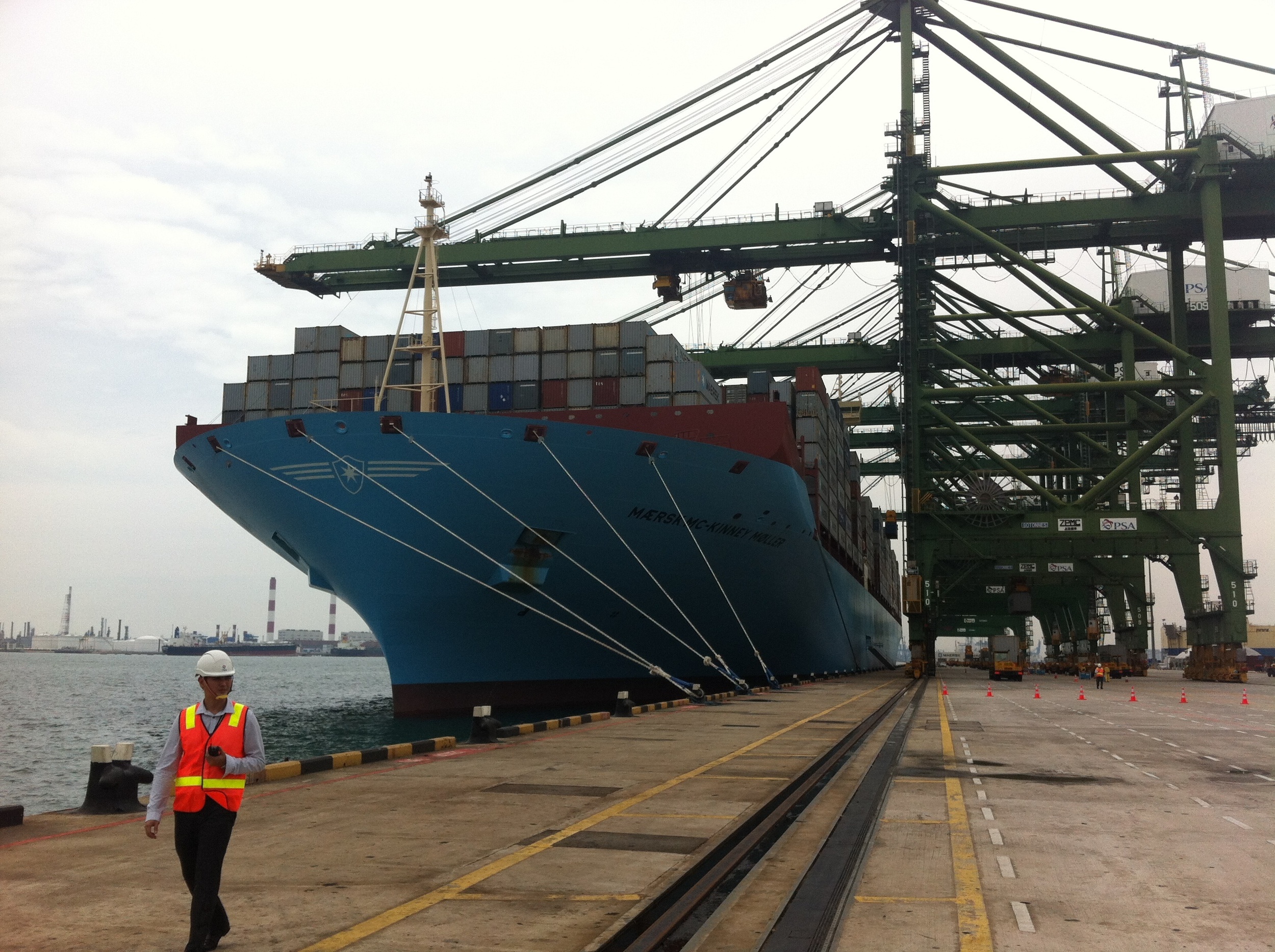 The Maersk Triple-E Docks in Singapore – Parag Khanna