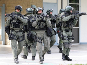 military swat